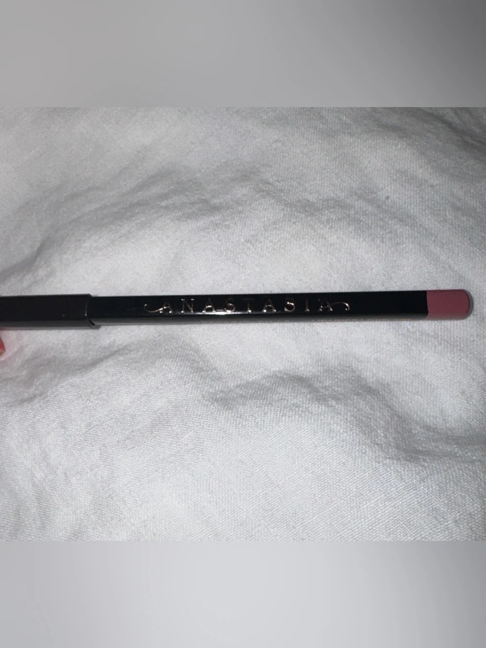 NWT Anastasia Beverly Hills Matte Rose Lip Liner Pencil $12